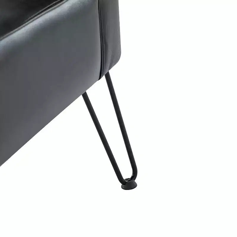Chaise d'appoint contemporaine Eustacio en similicuir touffeté avec pieds en métal